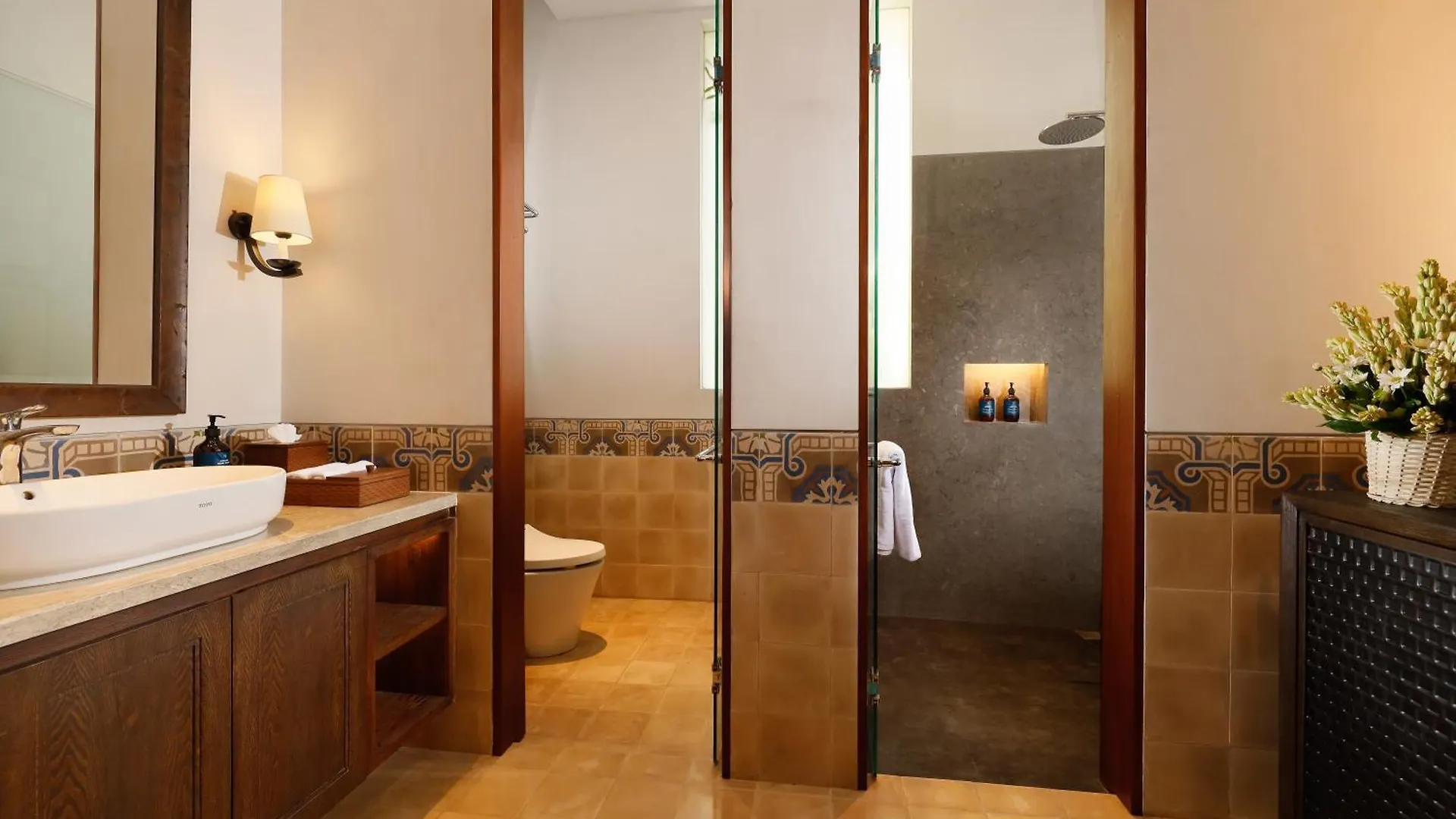 The Tulou Bali By Nakula Villa Badung  Indonesia
